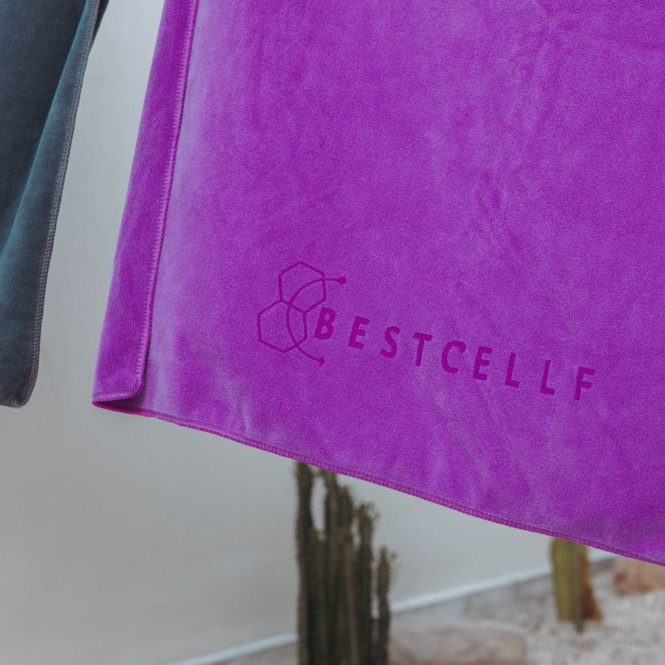 BEST CELLF towels magenta and charcoal
